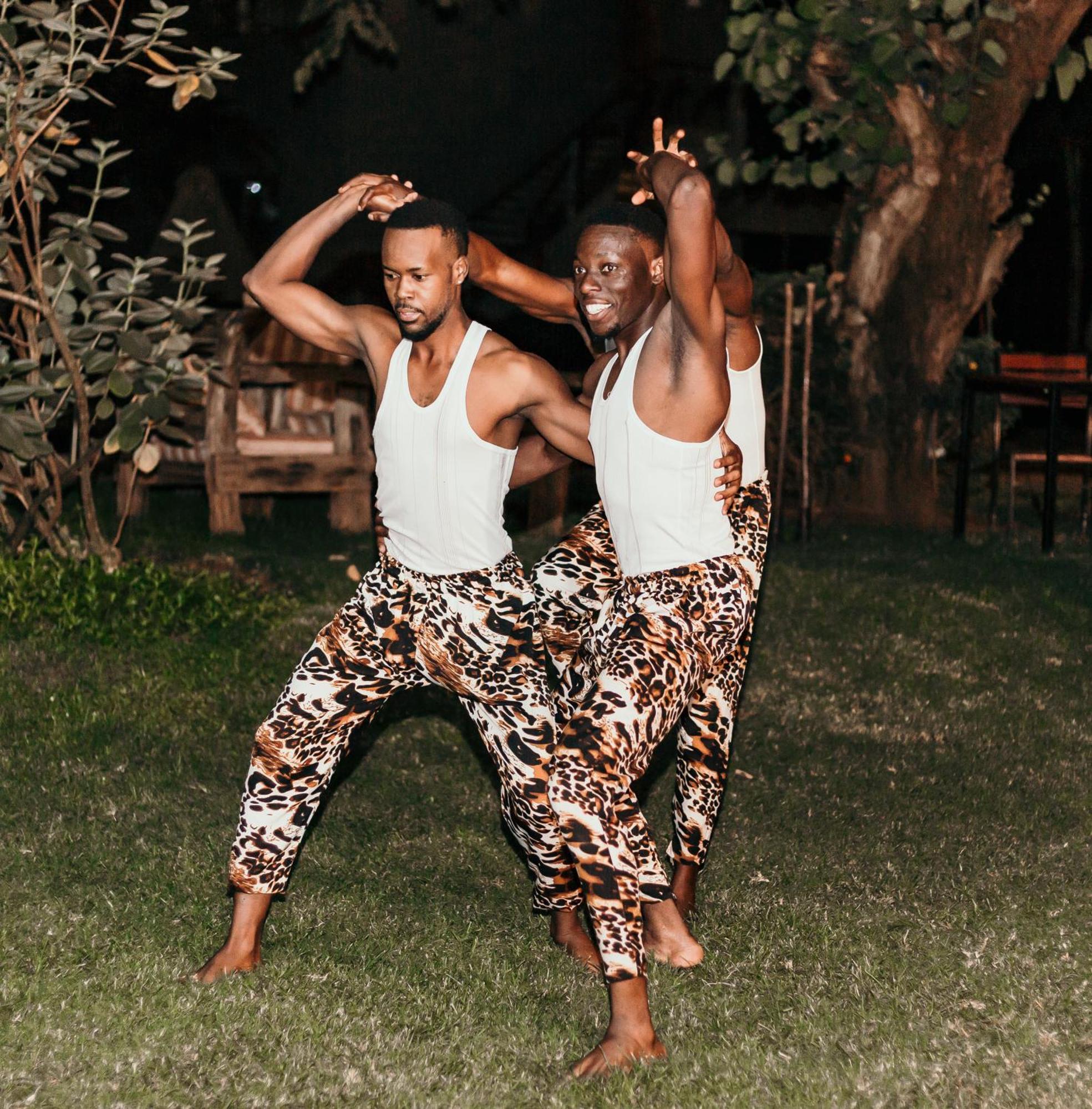 Weru Weru River Lodge Moshi Esterno foto