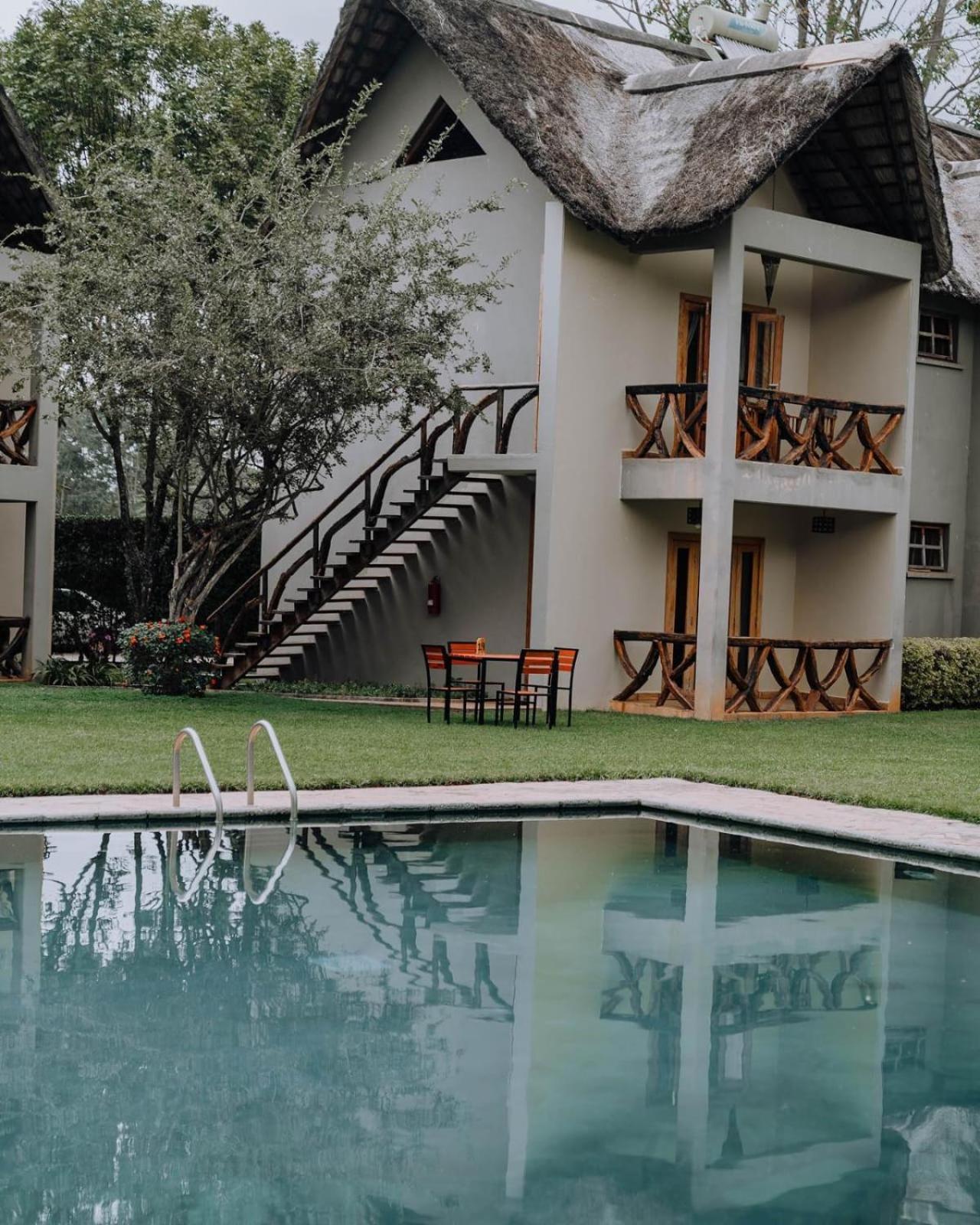 Weru Weru River Lodge Moshi Esterno foto