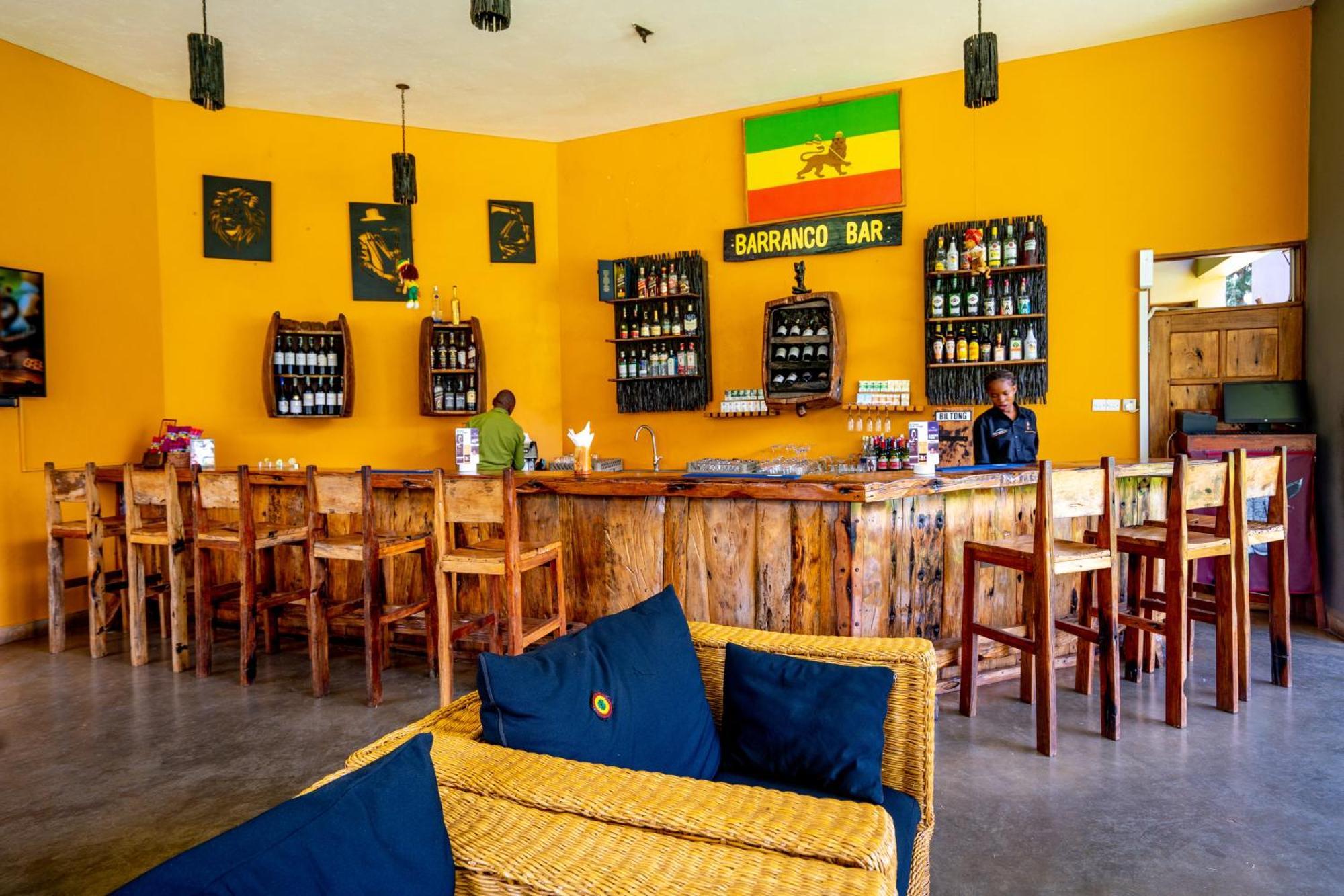 Weru Weru River Lodge Moshi Esterno foto