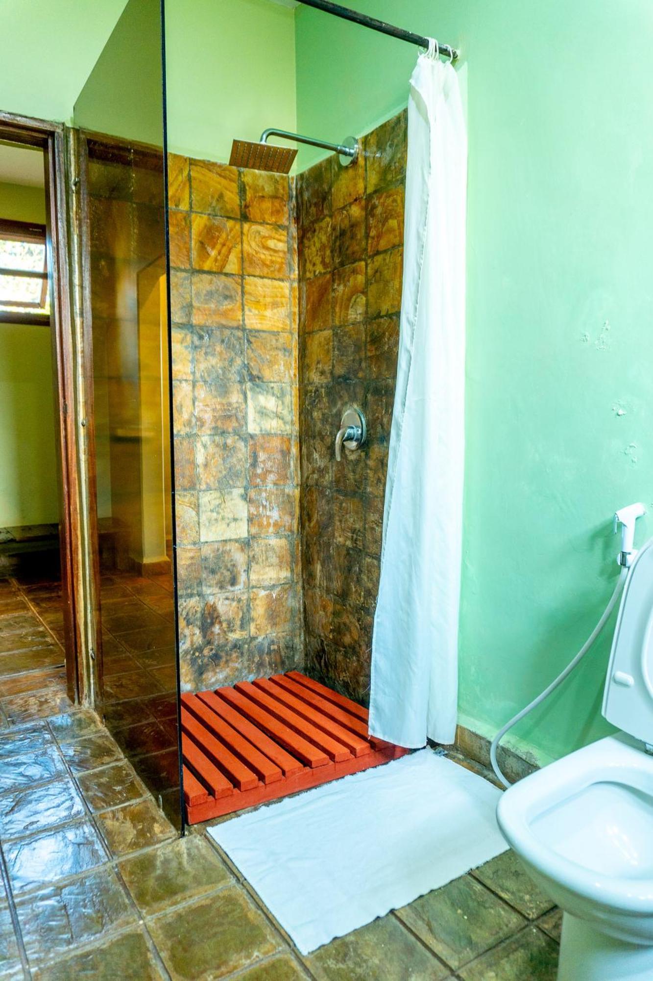 Weru Weru River Lodge Moshi Esterno foto